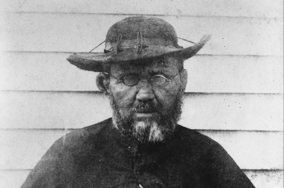 Heroes of the Faith Father Damien Christians for Social Action